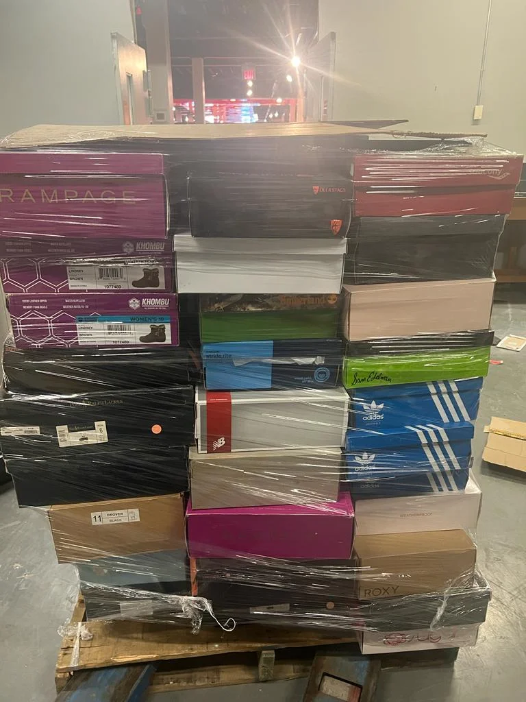 pallets de sneakers al por mayor