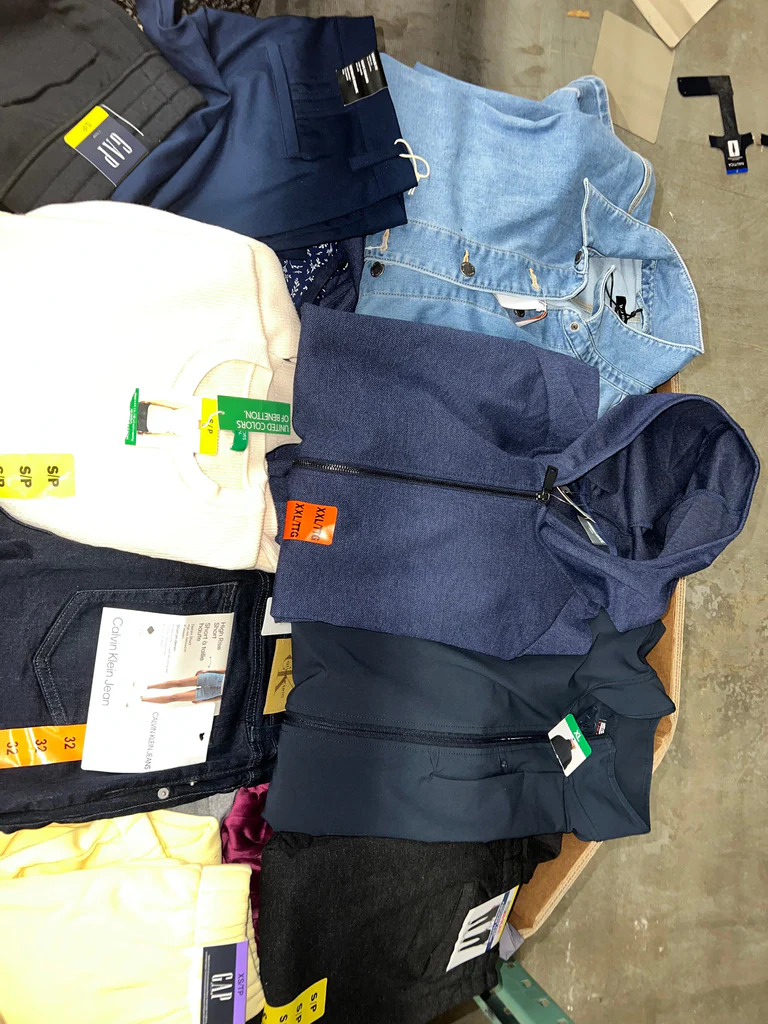 ropa costco al por mayor