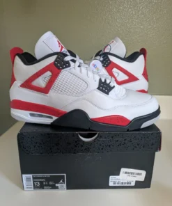 pallets de liquidacion de sneakers