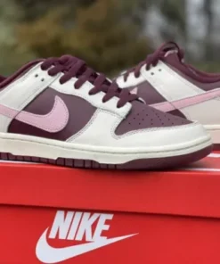 new balance shoes​