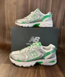 new balance shoes​